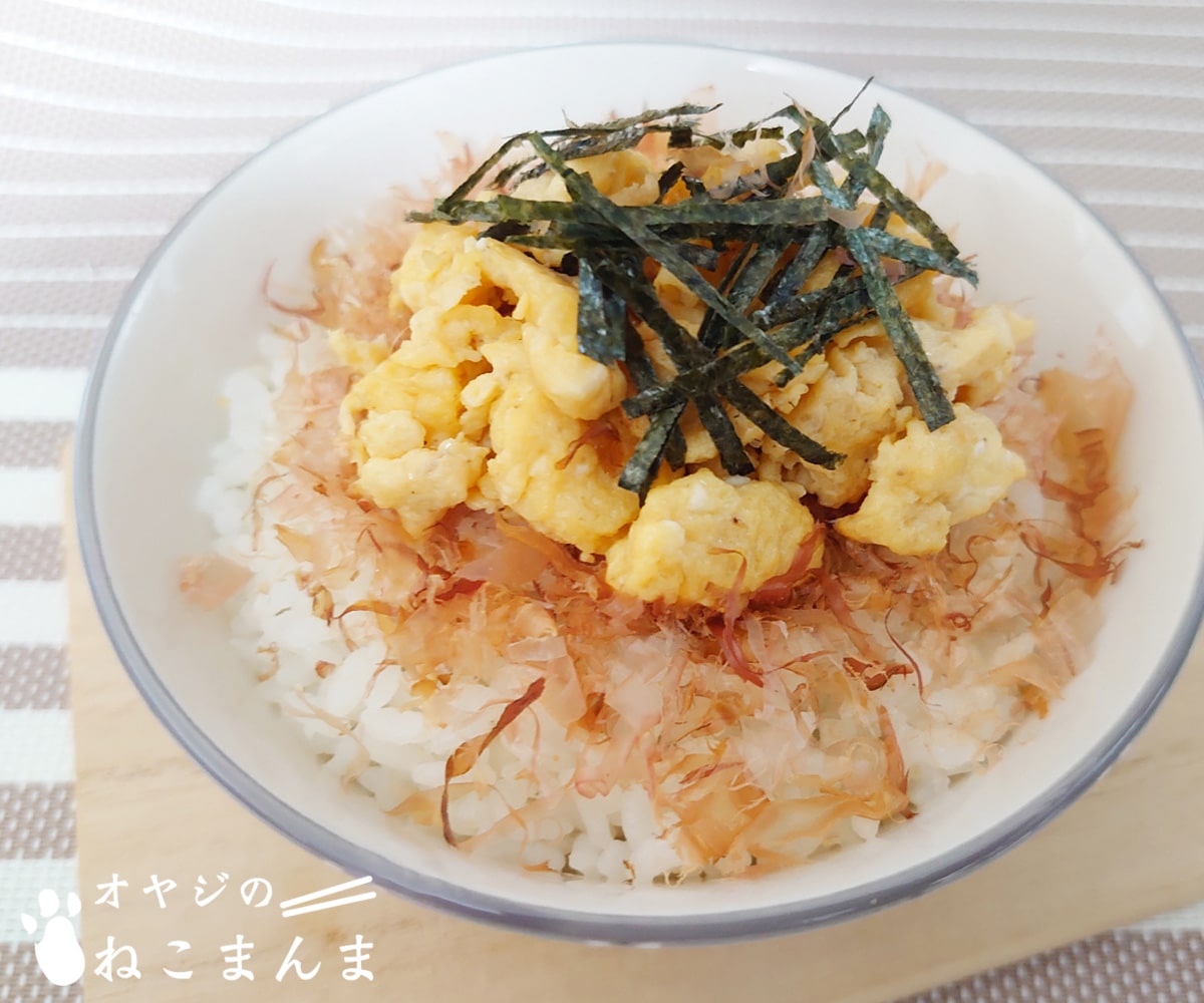 ごま炒り卵の丼